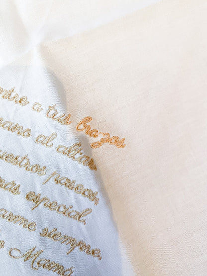 Pañuelo bordado madrina beige (Outlet)